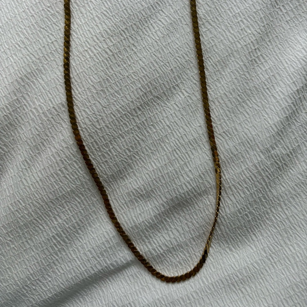 Gold Chain (THRIFTED/VINTAGE) Original price and brand unknown.